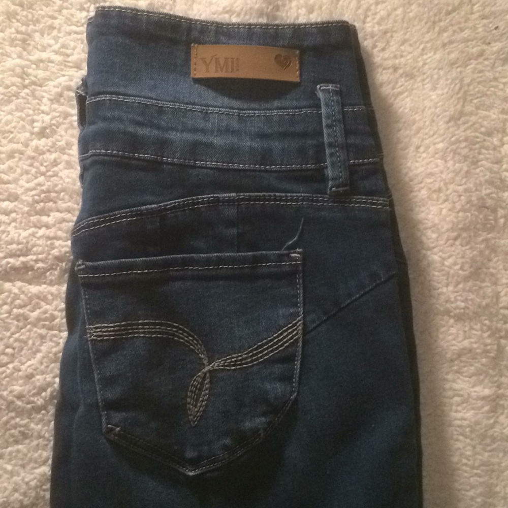 Capris pants - Picture 4 of 4